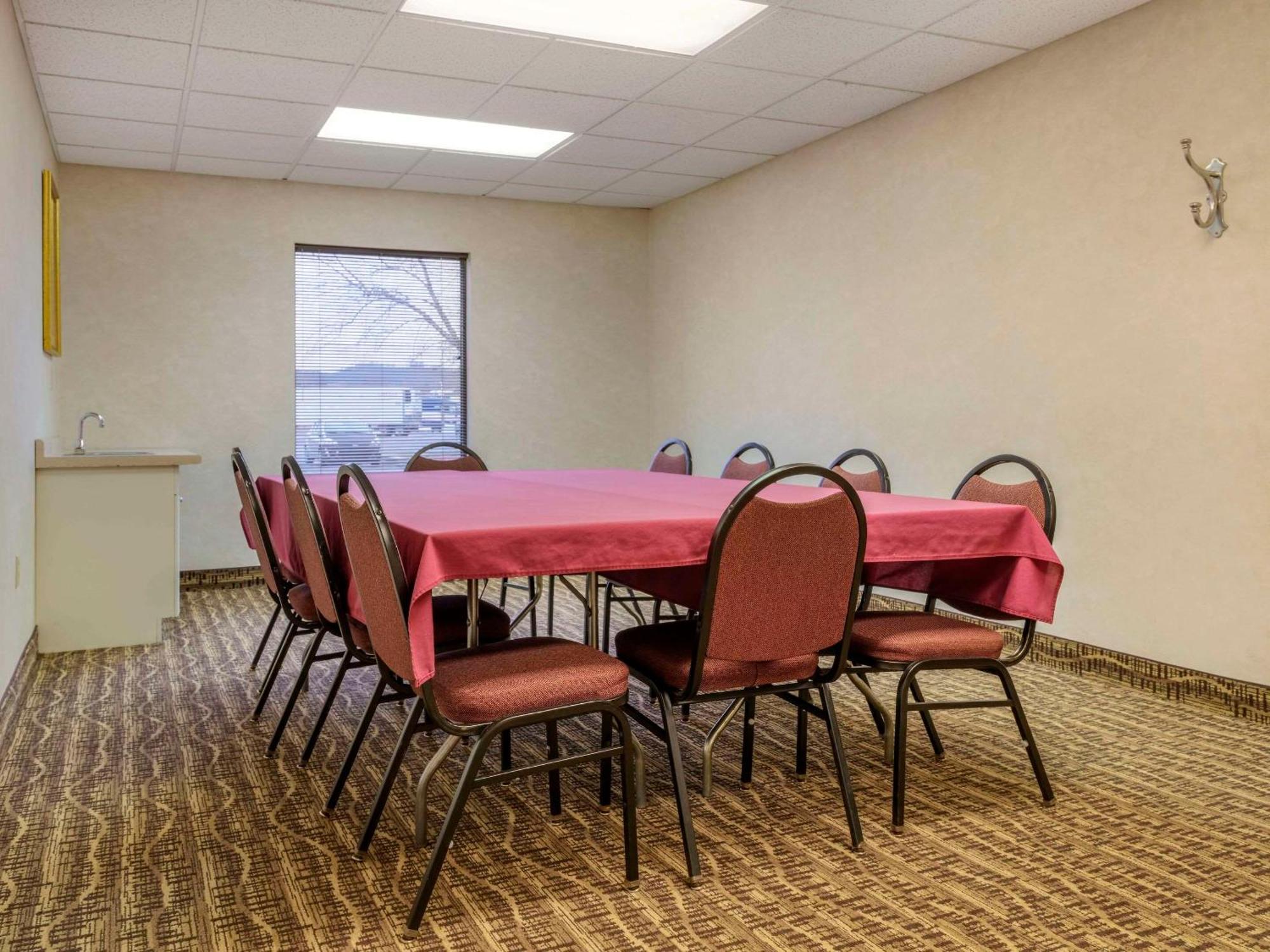 Comfort Inn Duncansville - Altoona Экстерьер фото