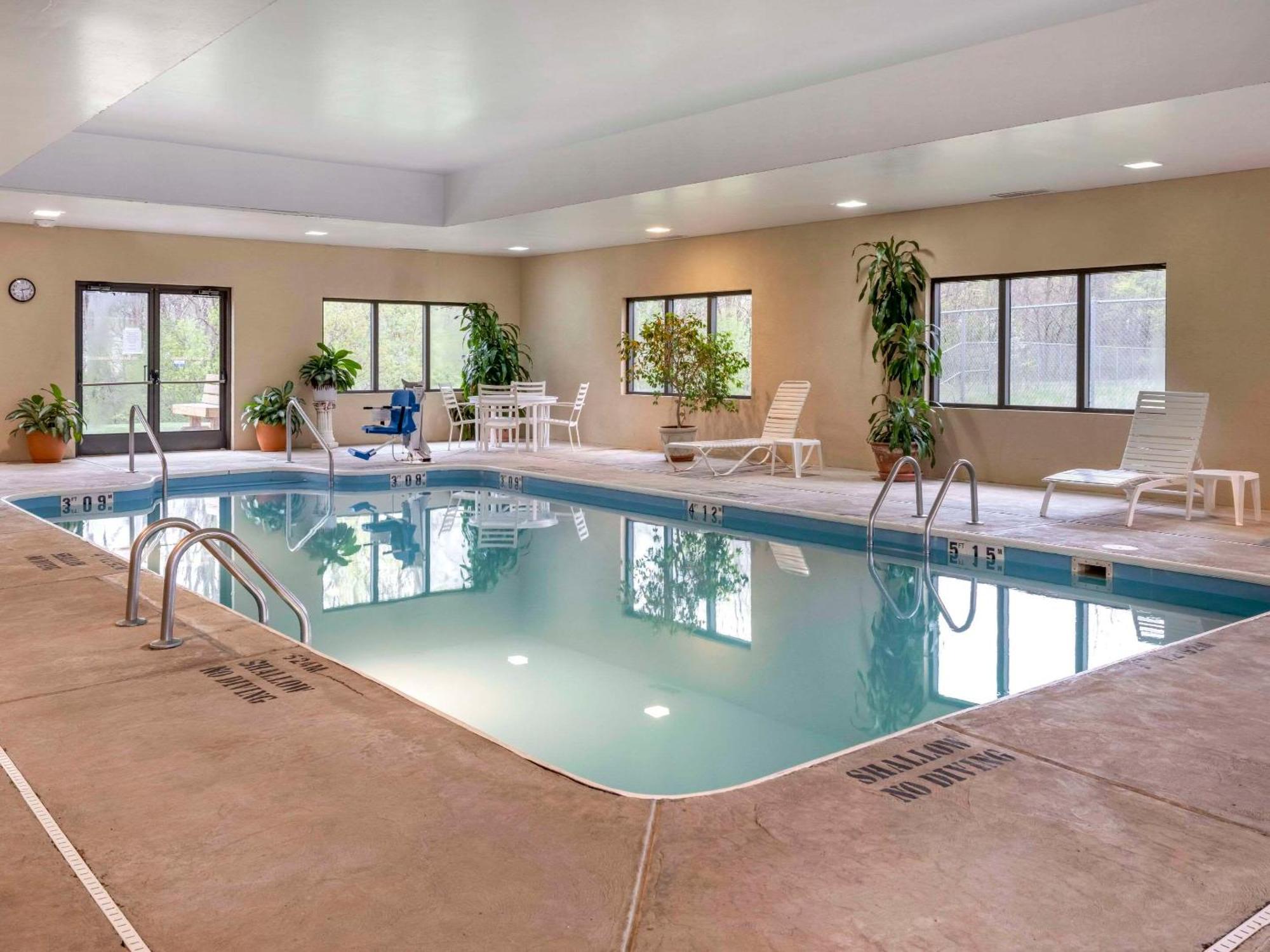 Comfort Inn Duncansville - Altoona Экстерьер фото